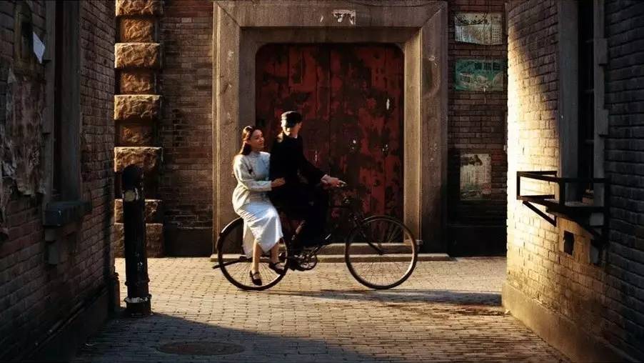 探秘巷弄深处的电影秘境,2017年最新电影与老街特色影院之旅